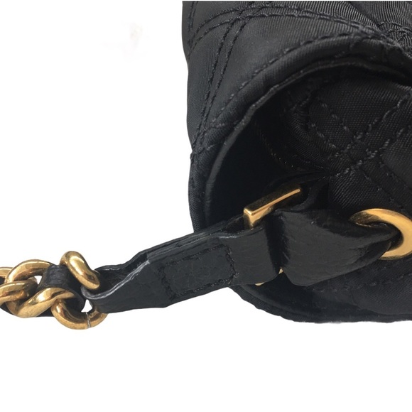 MARC JACOBS Small Quilted Chain Crossbody - Picture 9 of 14